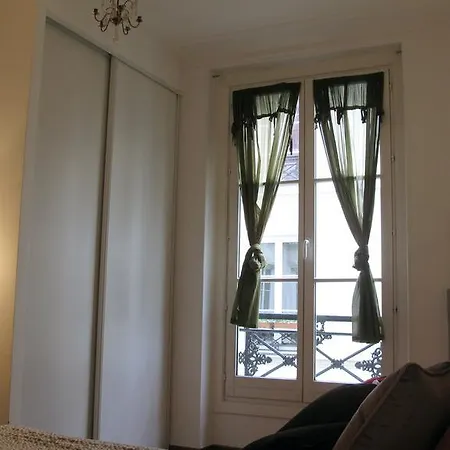 La Bruyere St George Citycosy